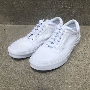 White Old Skool Vans perfect condition women’s 9